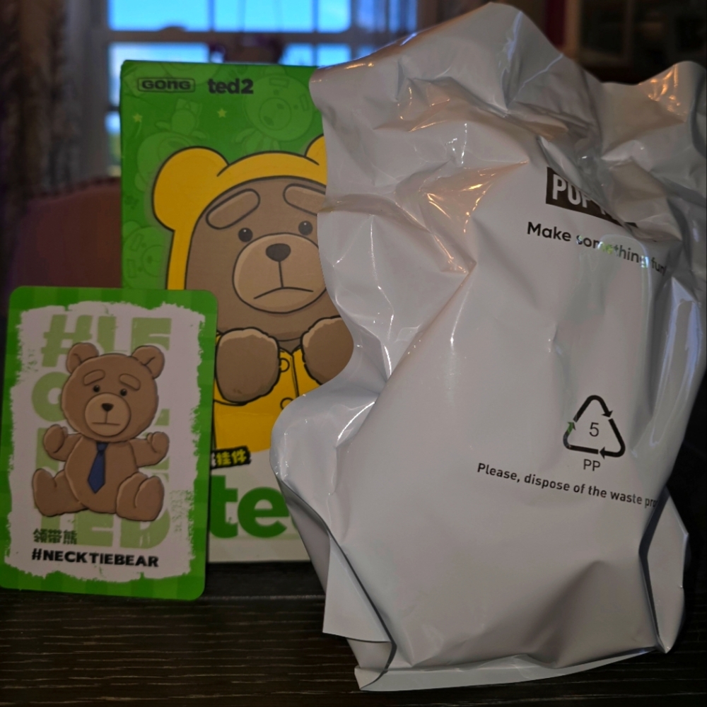 Pop MART Ted 2 Necktie Bear